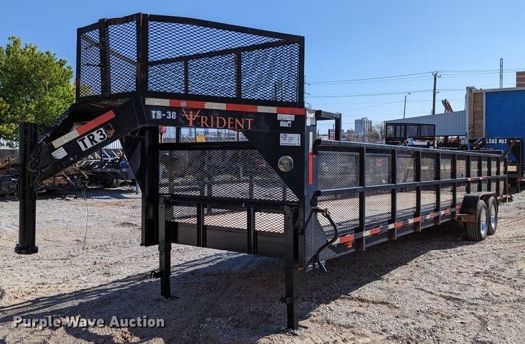 2015 Texas Pride  equipment trailer - DR6918