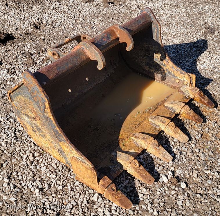 Bobcat CL3  excavator bucket - HG9472