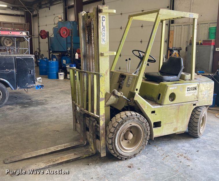 Clark C500-Y55  forklift - HN9836