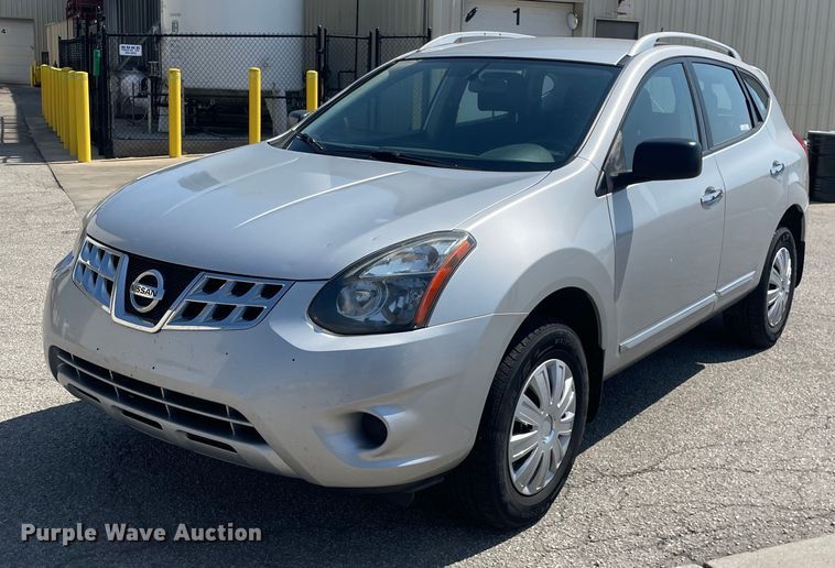 2015 Nissan Rogue Select  SUV - LJ9590