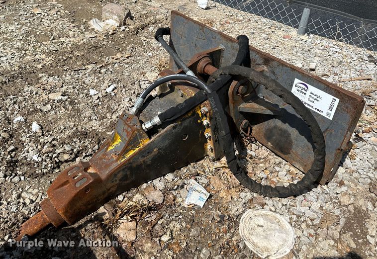 Atlas Copco HP1379  skid steer breaker - DR5119