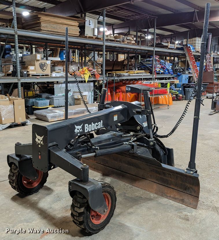 2014 Bobcat Grader 108  skid steer grader - DR6894