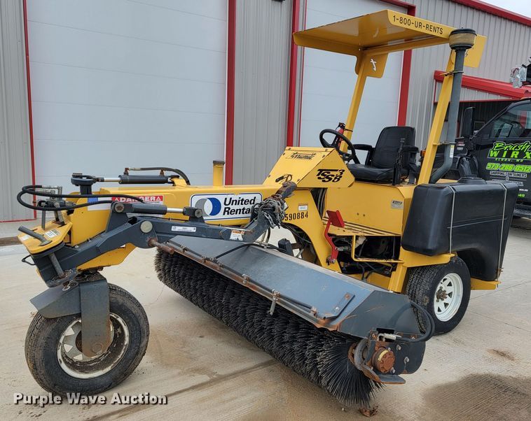 2004 Terramite TSS38  broom - II9001