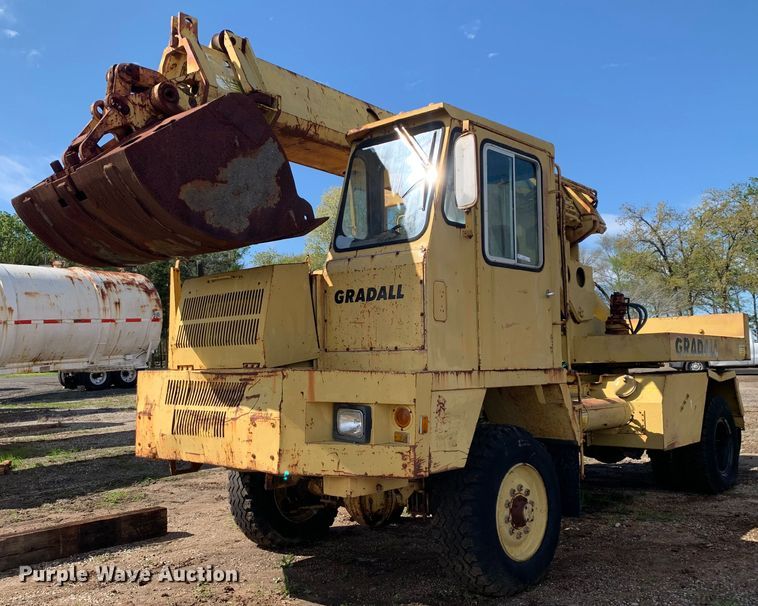 Gradall G3WD  wheeled excavator - LI9131