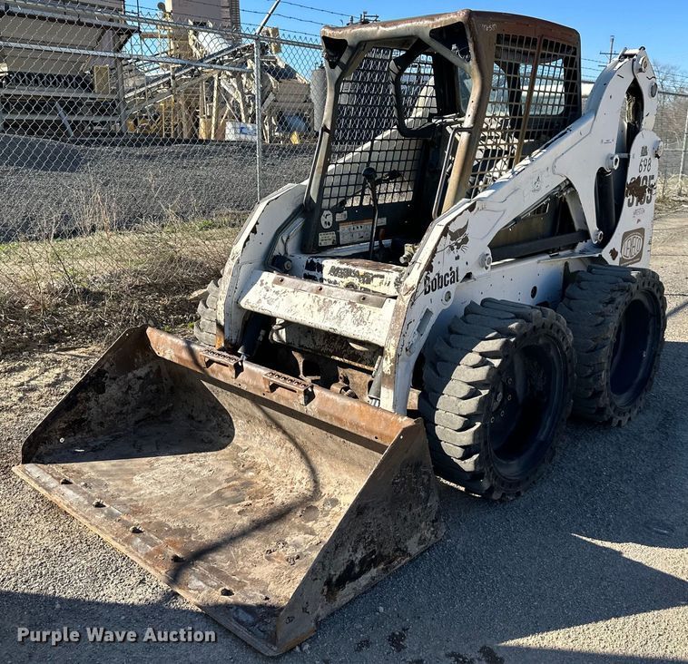2002 Bobcat S185  skid steer loader - LP9855