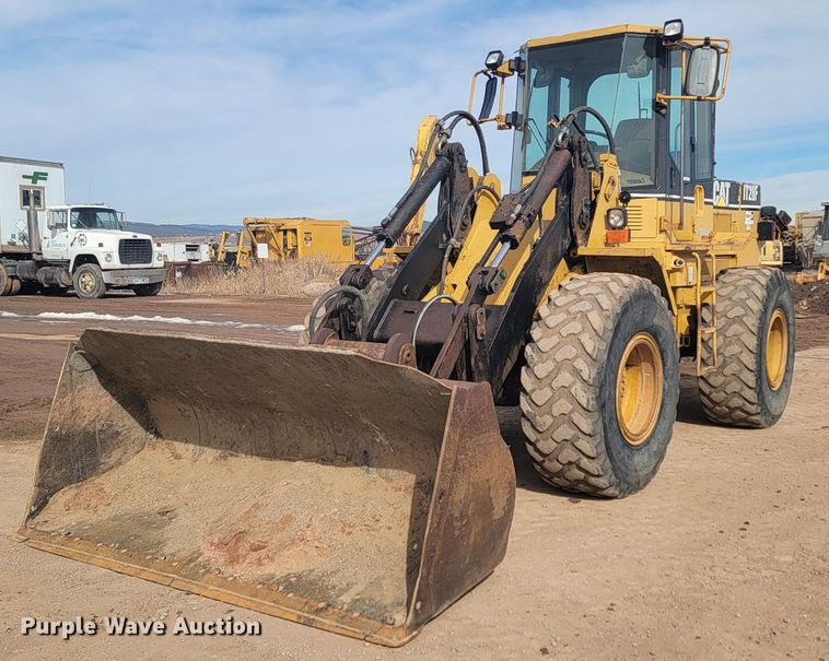 1995 Caterpillar IT28F  wheel loader - LV9342