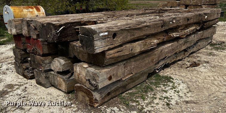 (8) crane mats - MF9861