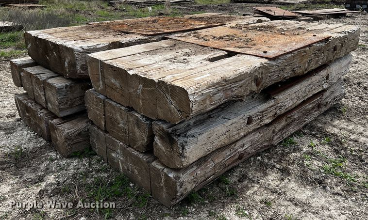 (6) crane mats - MF9867