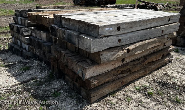 (18) crane mats - MF9870