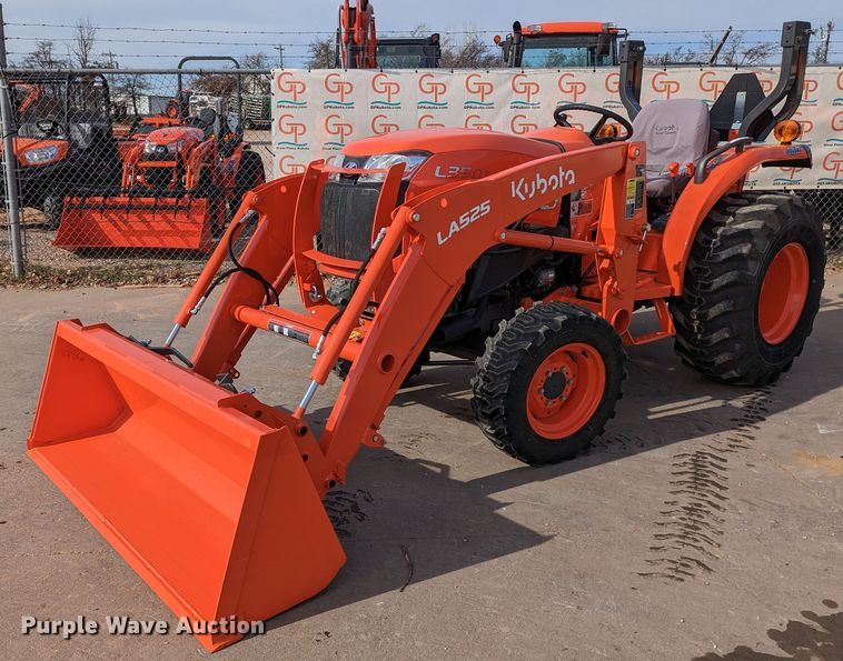 2021 Kubota L3901DT  MFWD tractor - LF9755