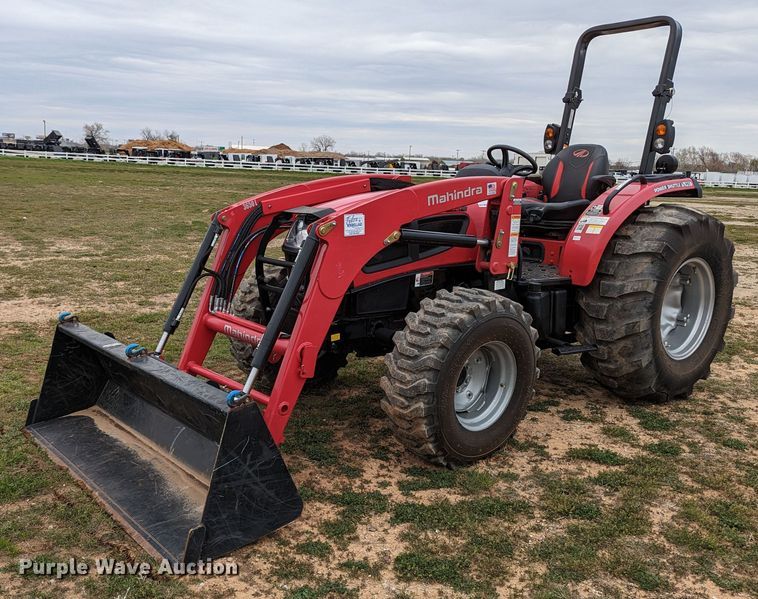 2020 Mahindra 3650  MFWD tractor - LF9763