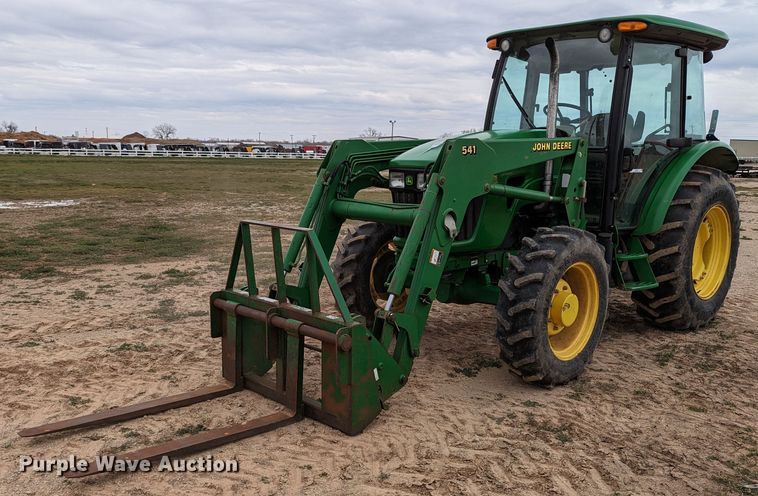 2012 John Deere 5083E  MFWD tractor - LF9767
