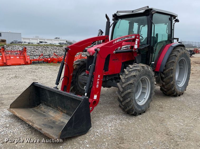 2016 Massey Ferguson 4710  MFWD tractor - MM9403