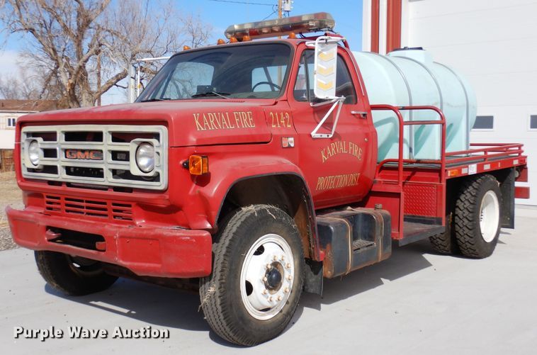 1985 GMC C7000  flatbed truck - DN6342