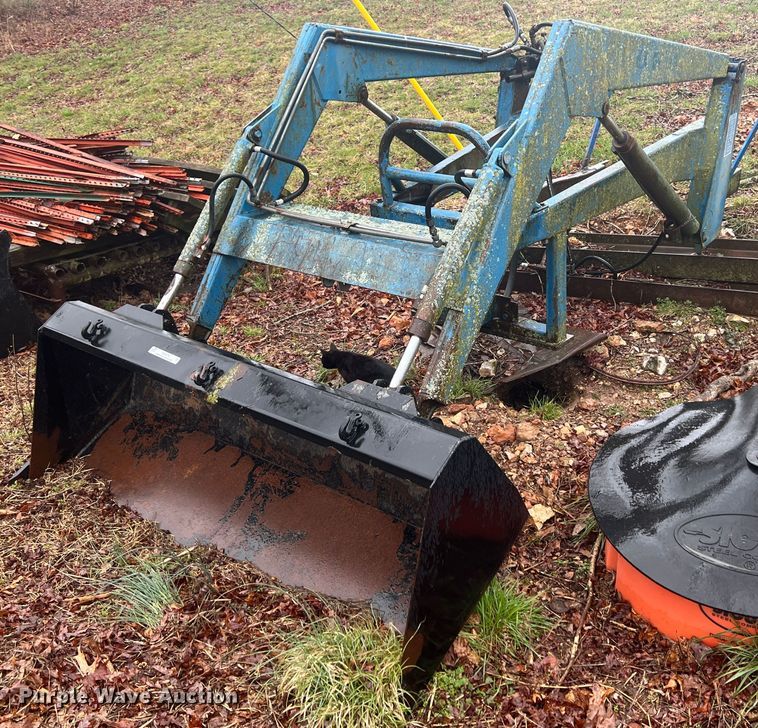 Ford 772A  loader - KR9370