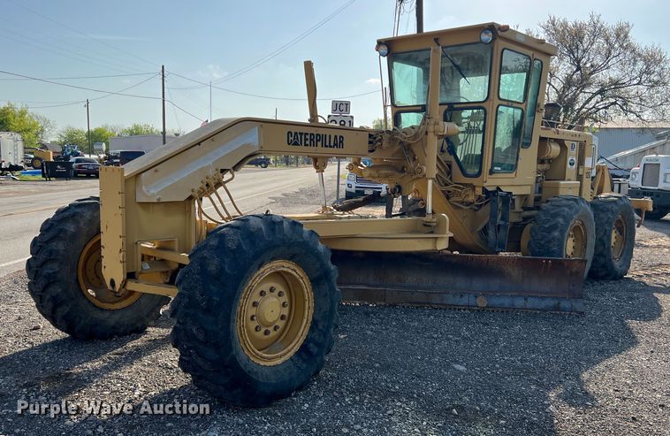 1993 Caterpillar 12G  motor grader - MQ9876