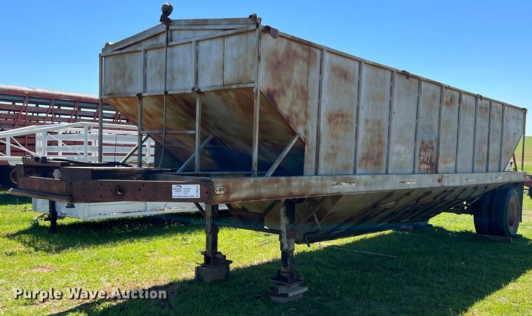 Grain trailer - DR5547