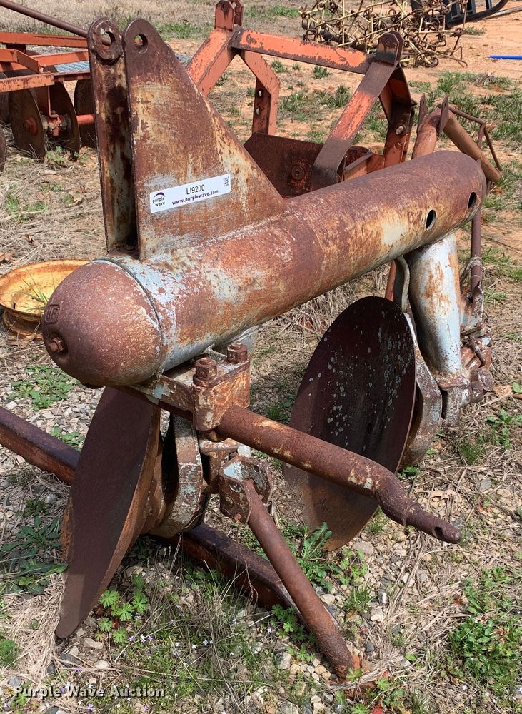 Ferguson PA020  two bottom turn plow - LI9200