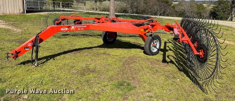 Kuhn SpeedRake SR112  hay rake - LR9606