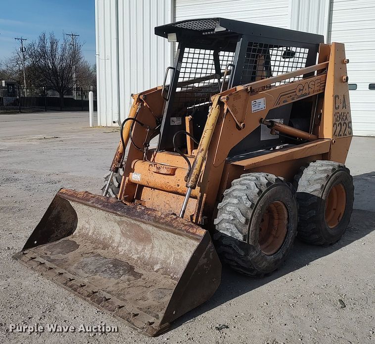 2001 Case 1845C  skid steer loader - DO3843
