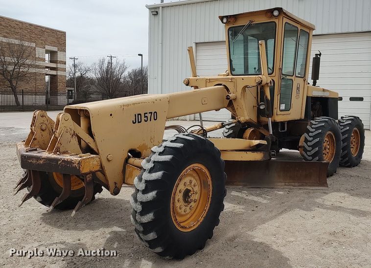 1971 John Deere 570  motor grader - DO3847