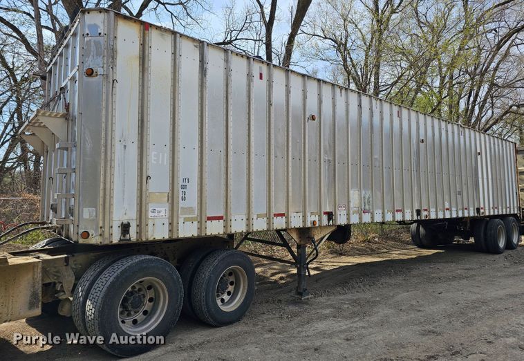1986  walking floor trailer - DO4307