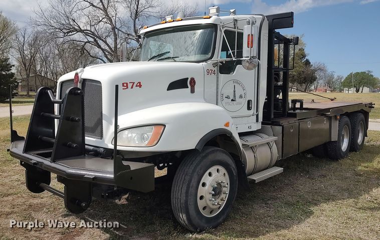 2010 Kenworth T470  winch truck - DQ0500