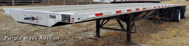 2016 Transcraft Eagle II  flatbed trailer - DQ4106