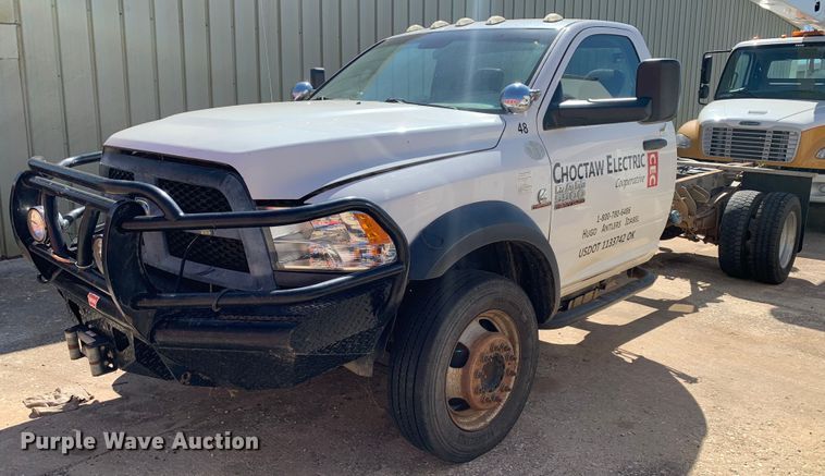 2013 Dodge Ram 5500HD  truck cab and chassis - LI9237