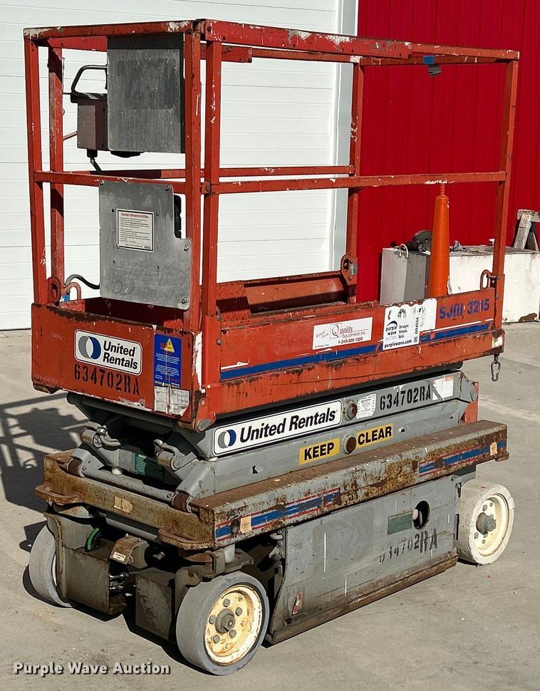 Skyjack SJIII 3215  scissor lift - DR4554