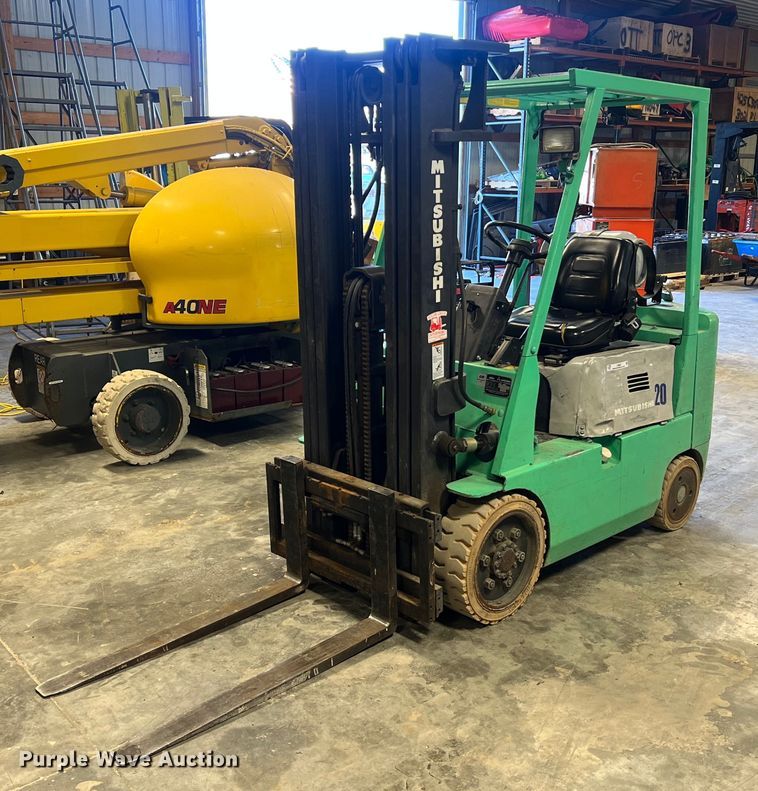 Mitsubishi FGC20  forklift - LI9604