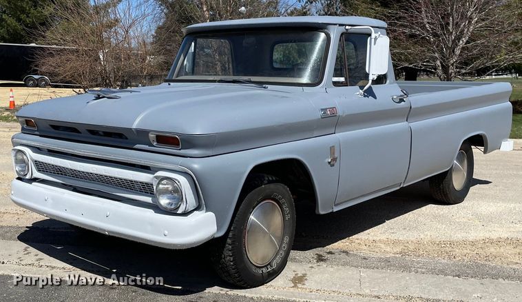 1965 Chevrolet C10  pickup truck - LJ9608