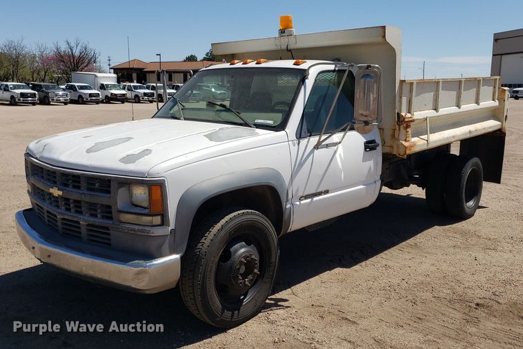 2000 Chevrolet C3500  dump bed pickup truck - LT9694