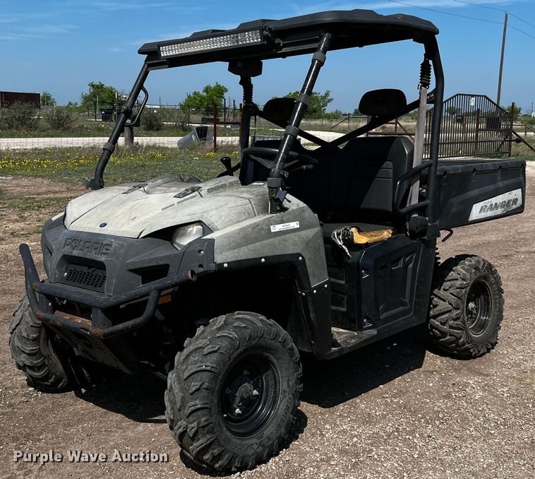 2011 Polaris Ranger 800  utility vehicle - MF9903