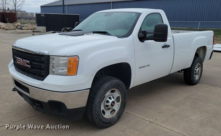 2014 GMC Sierra 2500HD  pickup truck - MO9606