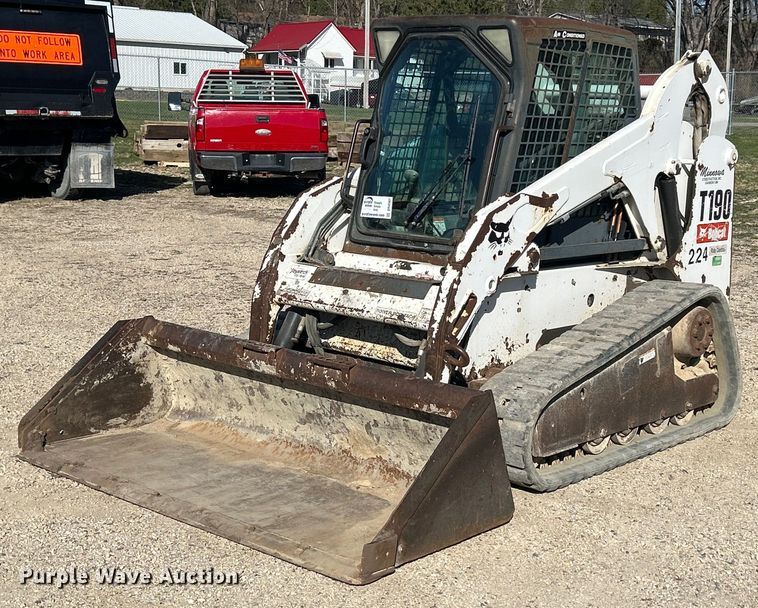 2007 Bobcat T190  tracked skid steer loader - DR4567