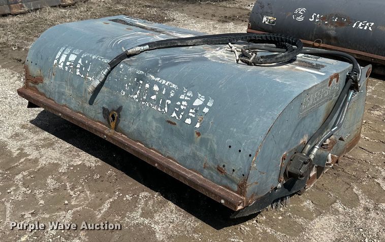 Sweepster  72"W skid steer sweeper - DR5145