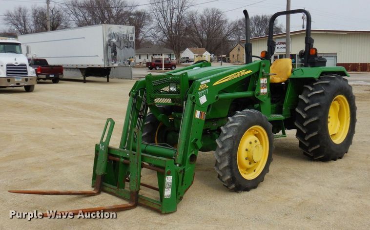 2014 John Deere 5065E  MFWD tractor - KU9868