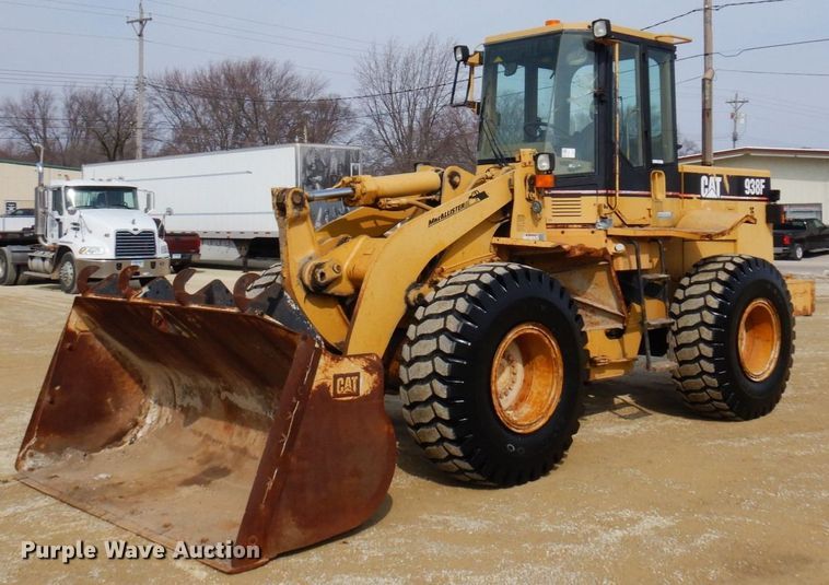 1997 Caterpillar 938F  wheel loader - KU9870