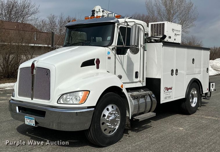 2018 Kenworth T270  utility / service truck - KU9910