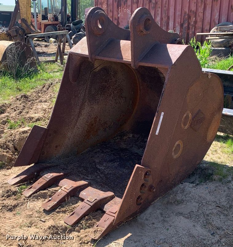 Hensley  excavator bucket - LH9547