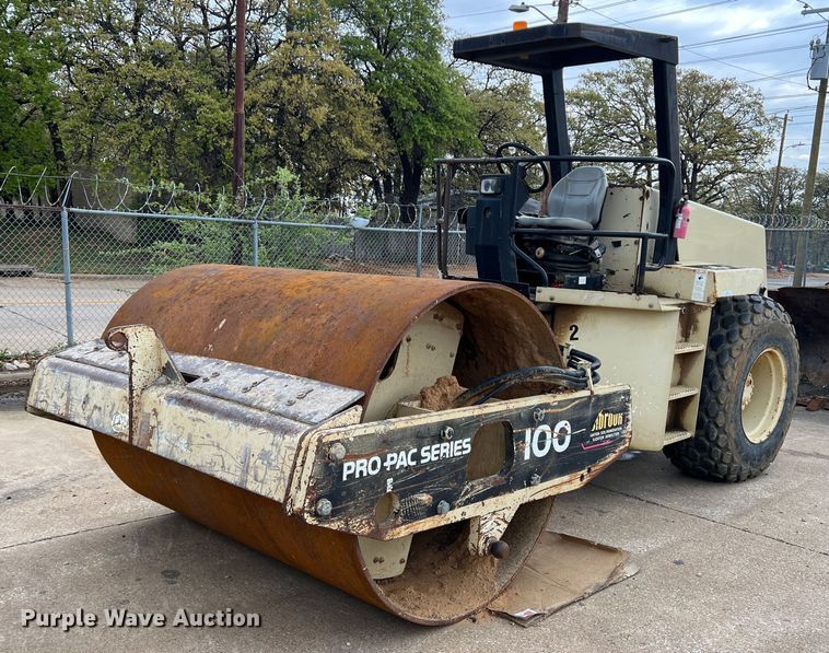 1998 Ingersoll Rand SD100D TF  single drum vibratory roller - MQ9868