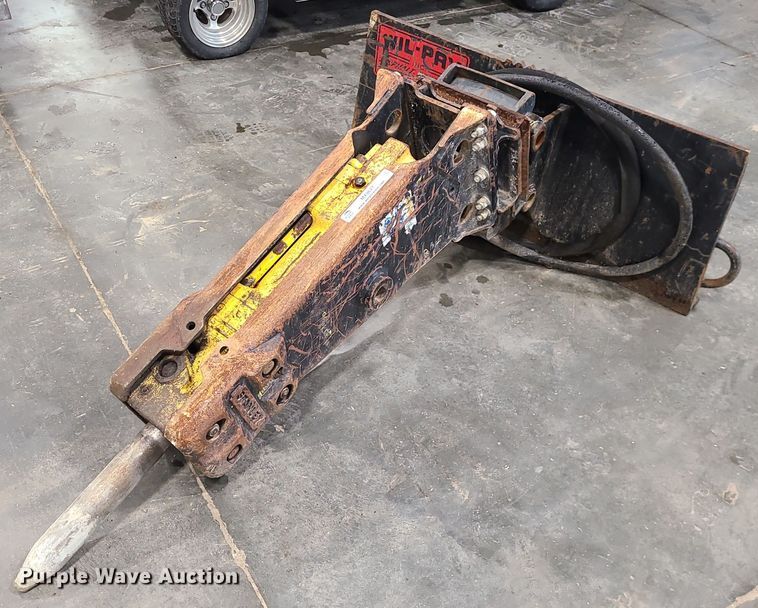 Stanley MB05  skid steer breaker - MX9627