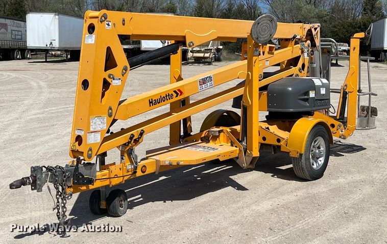 2017 Haulotte 4527A  boom lift - MY9716