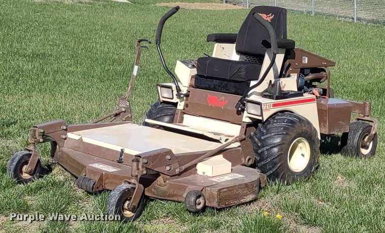 Grasshopper 721D  ZTR lawn mower - DQ1650