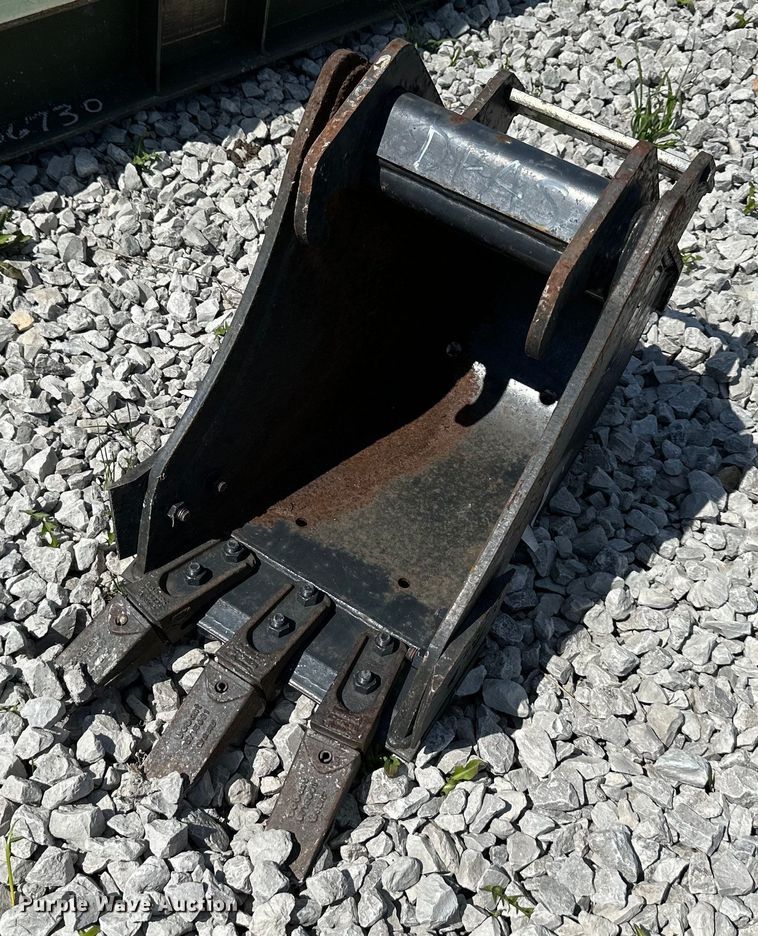 Bobcat  excavator bucket - DR5156
