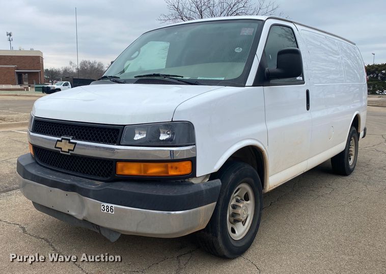 2007 Chevrolet Express 3500  van - KV9622