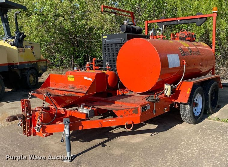 2009 Duraco DuraPatcher 125DJT  spray injection pothole patcher - MG9799