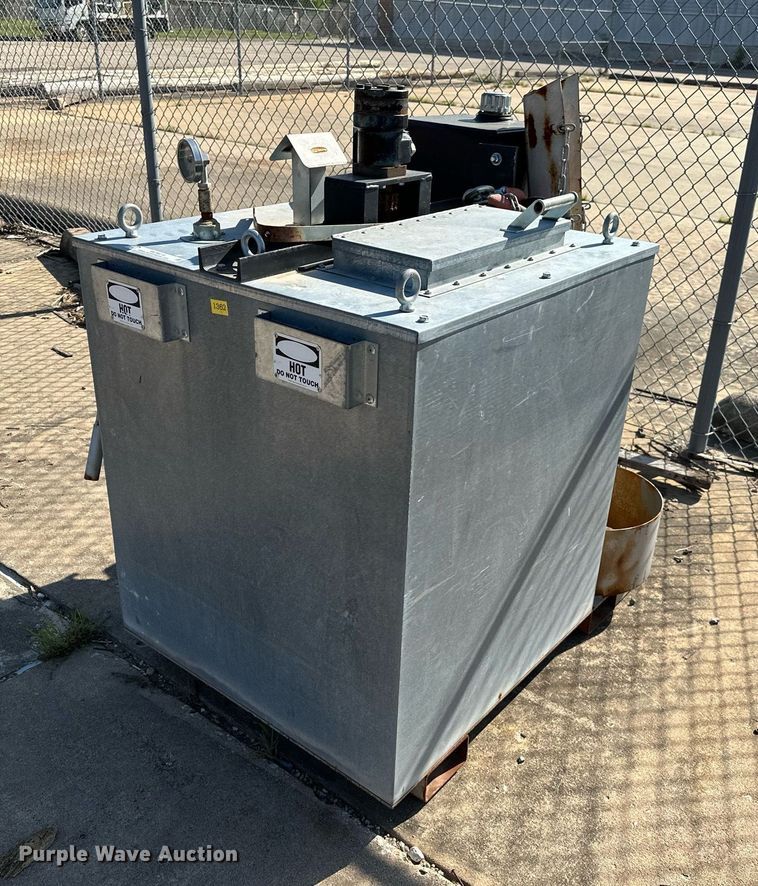 Advanced Striping Equipment Thermo Mark II 650  melting kettle - MG9818