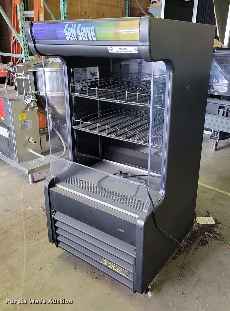 True Manufacturing  open air cooler - MO9714